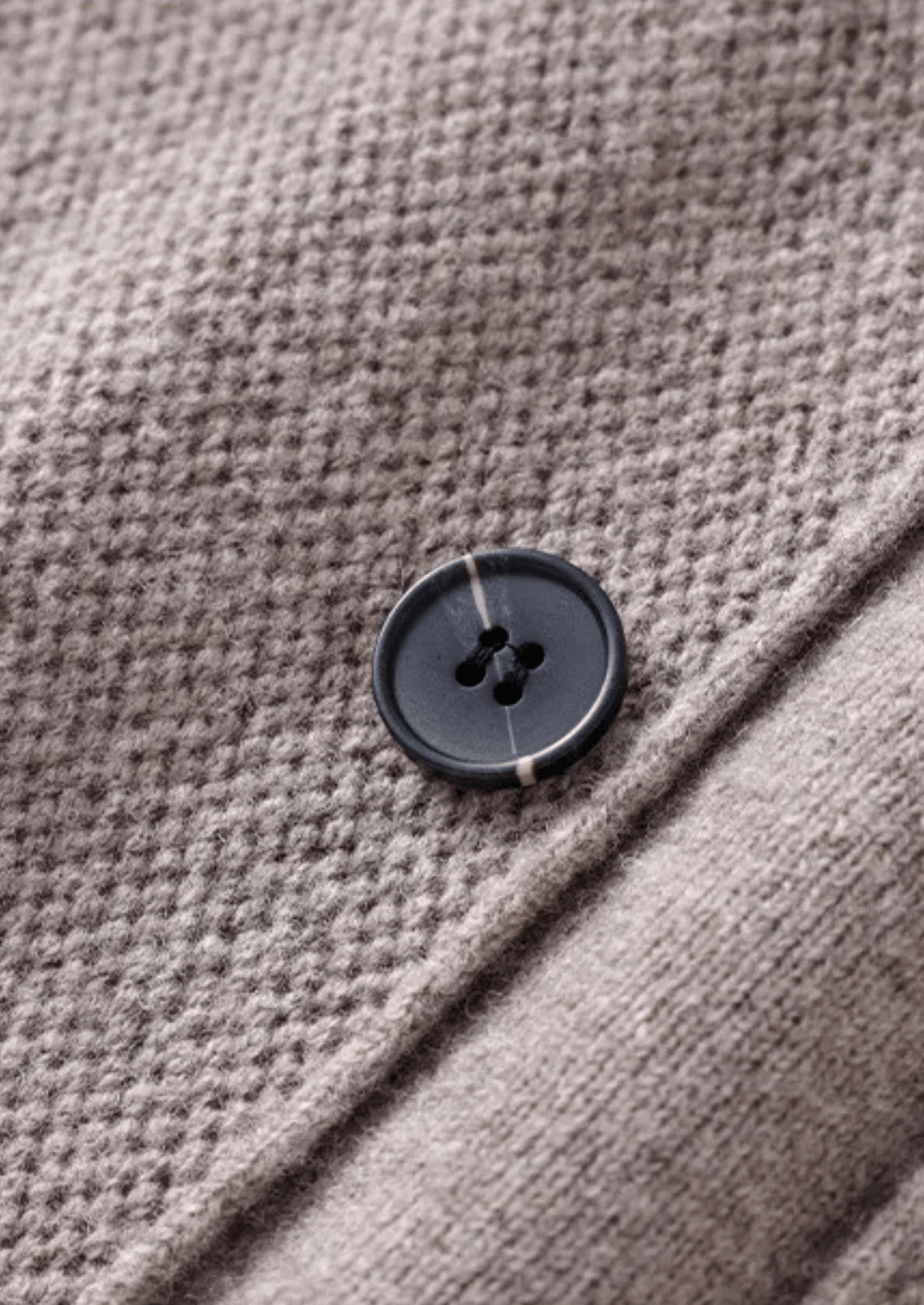 PURE EXTRA-FINE MERINO WOOL BUTTON OVERSHIRT