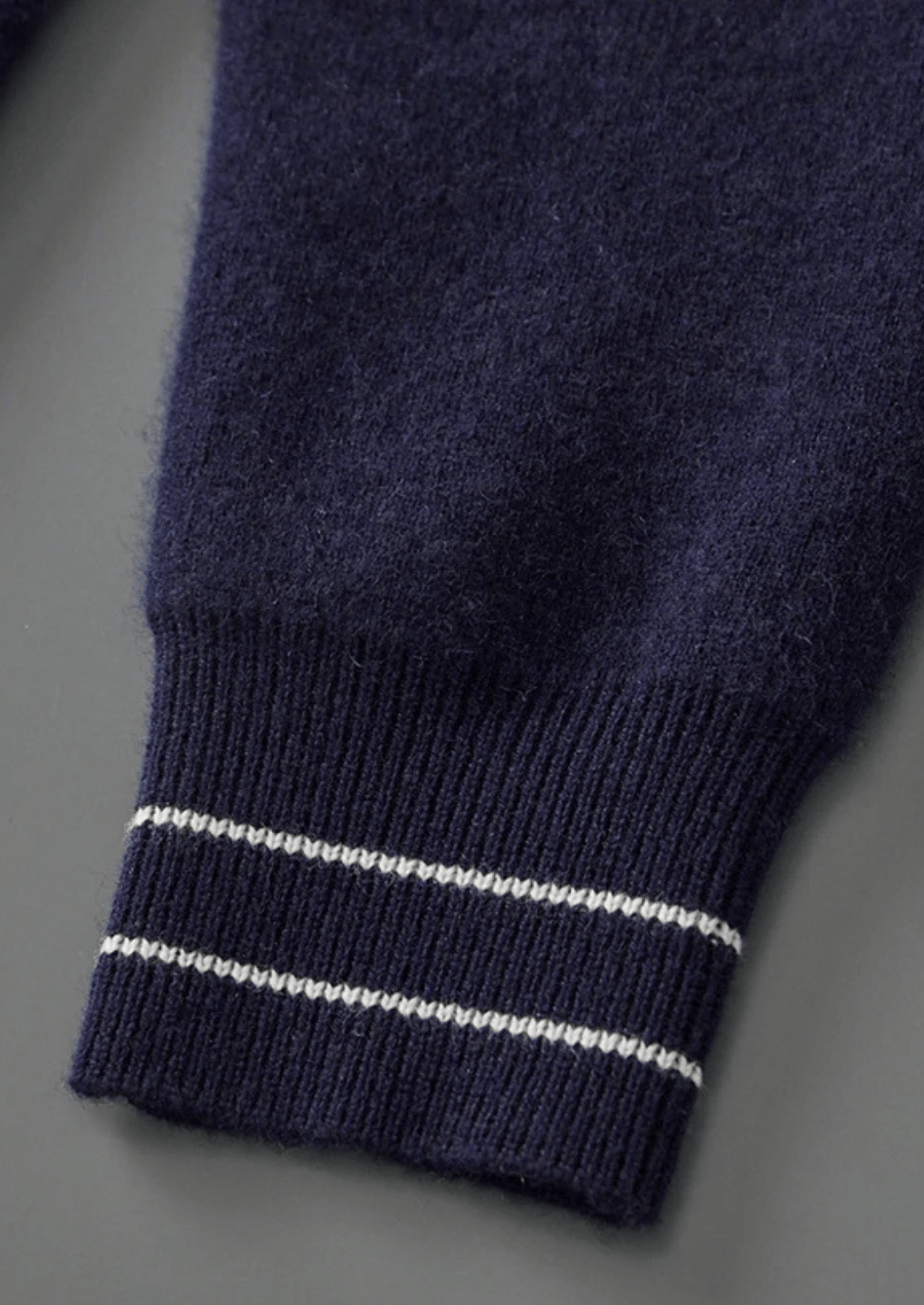 PURE EXTRA-FINE MERINO WOOL TWO-TONE POLO CARDIGAN