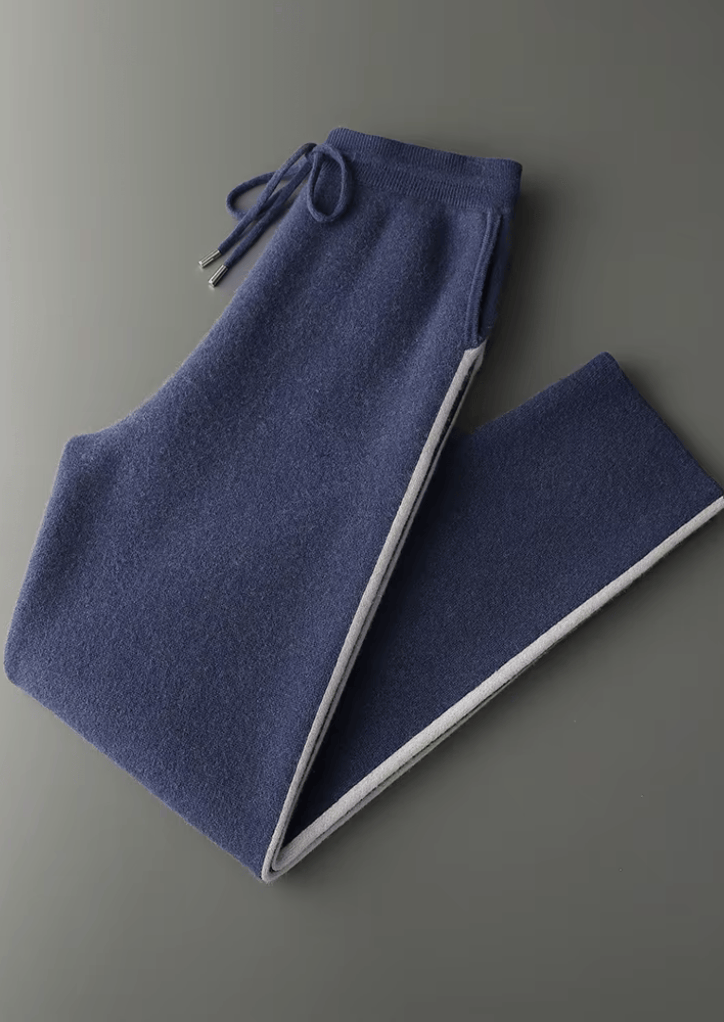 PREMIUM CASHMERE LEISURE SET