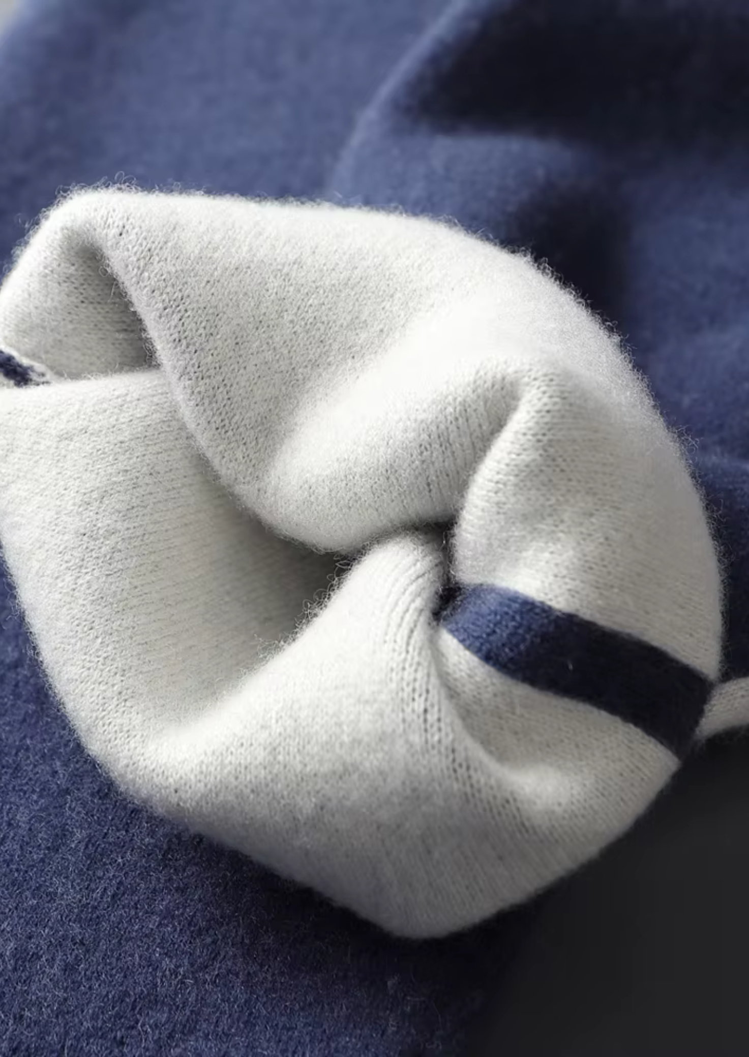 PREMIUM CASHMERE LEISURE SET