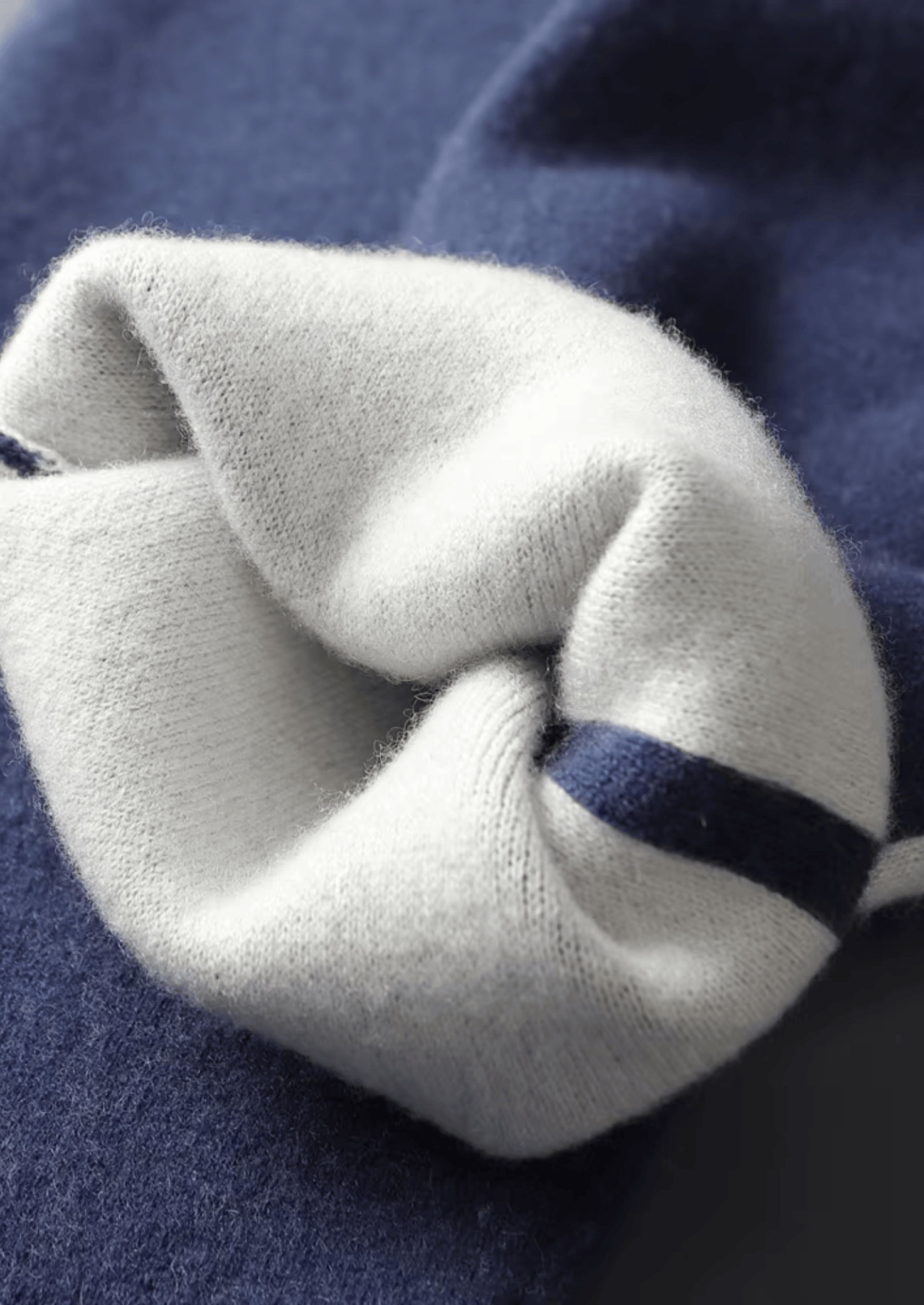 PREMIUM CASHMERE LEISURE SET