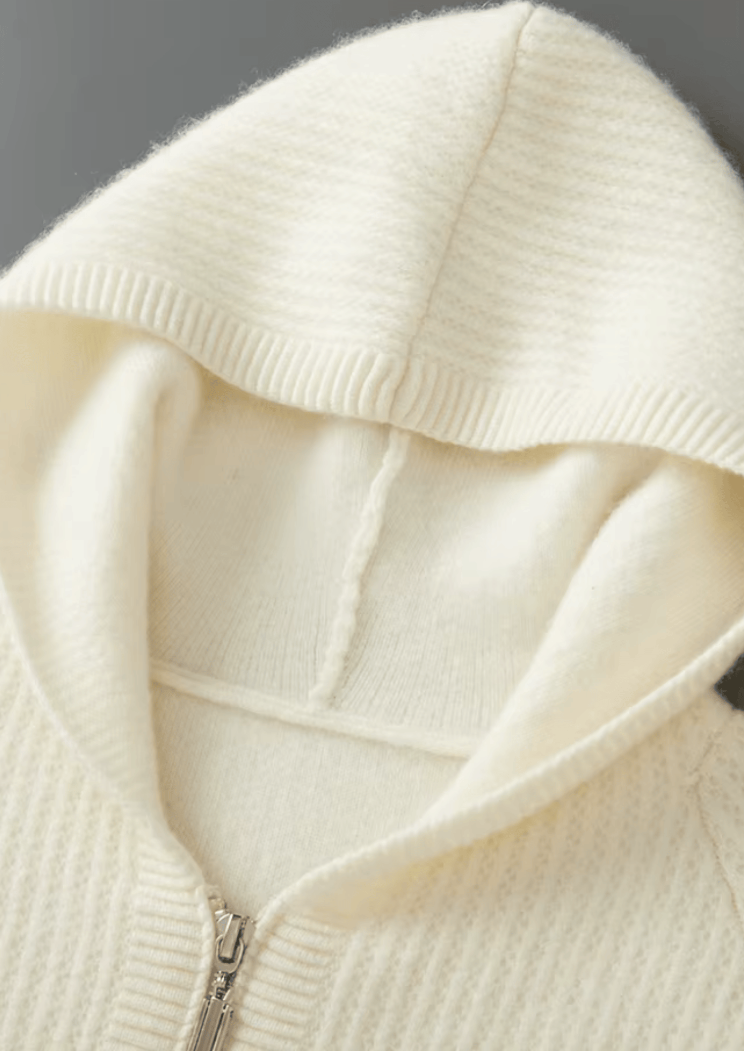 PURE EXTRA-FINE MERINO WOOL RIBBED ZIPPER HOODIE